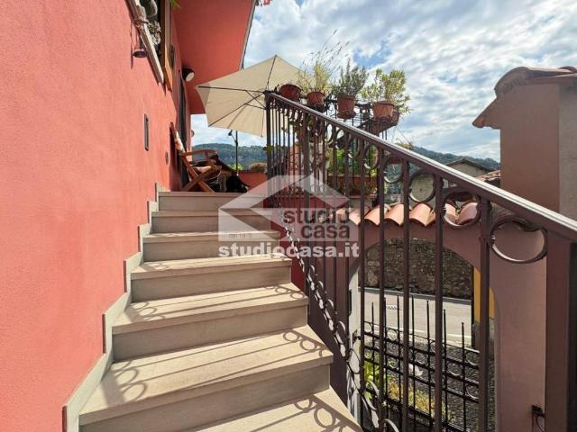 Villa Indipendente in vendita a Piazza, Sovere