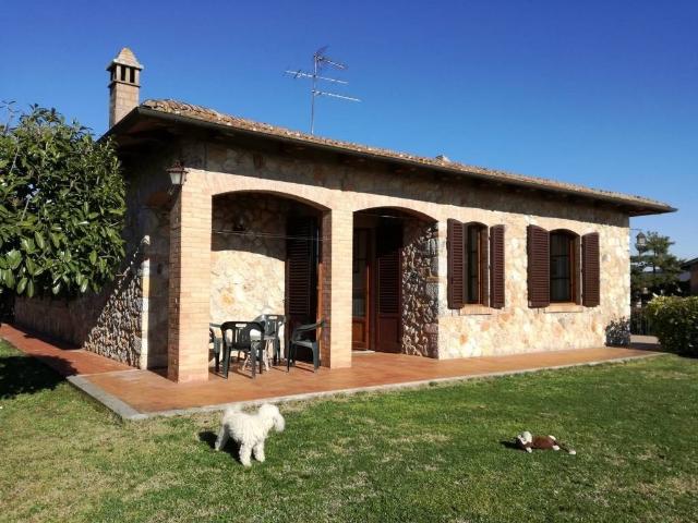 Villa Indipendente in vendita a Sovicille, Toscana