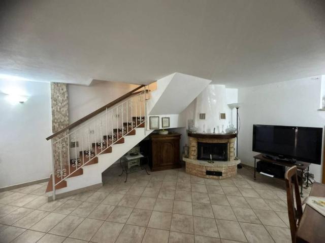 Villa Indipendente in vendita a Sovicille, Toscana