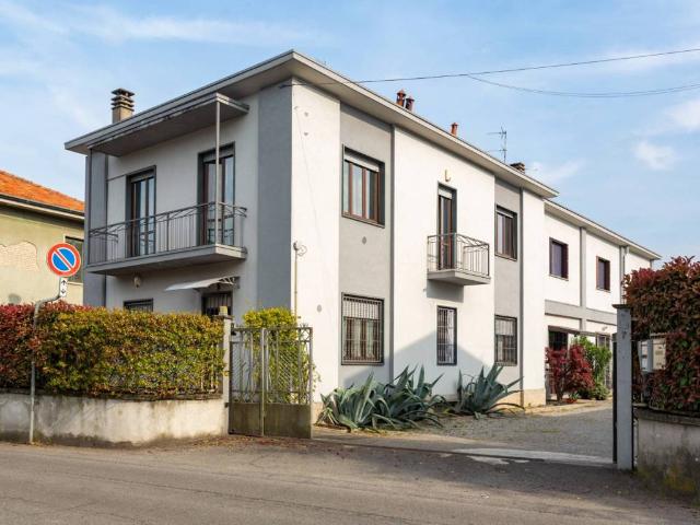 Villa Indipendente in vendita a Sovico, Lombardia