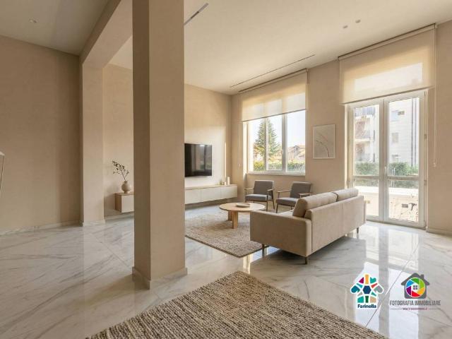 Villa Indipendente in vendita a Sovico, Lombardia