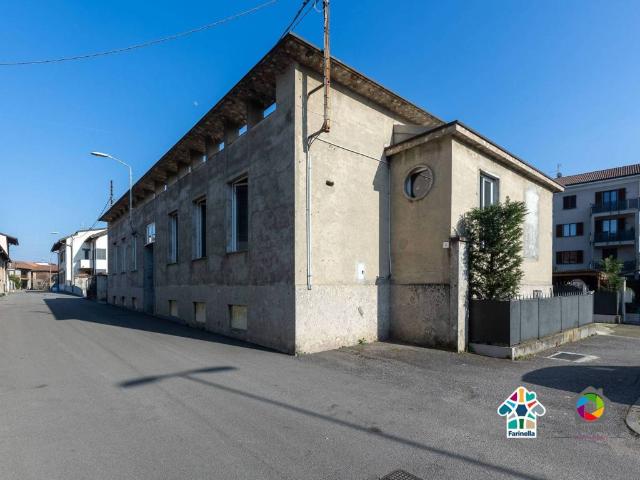 Villa Indipendente in vendita a Sovico, Lombardia