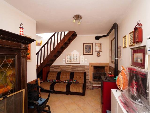 Villa Indipendente in vendita a Bisdonio, Sparone