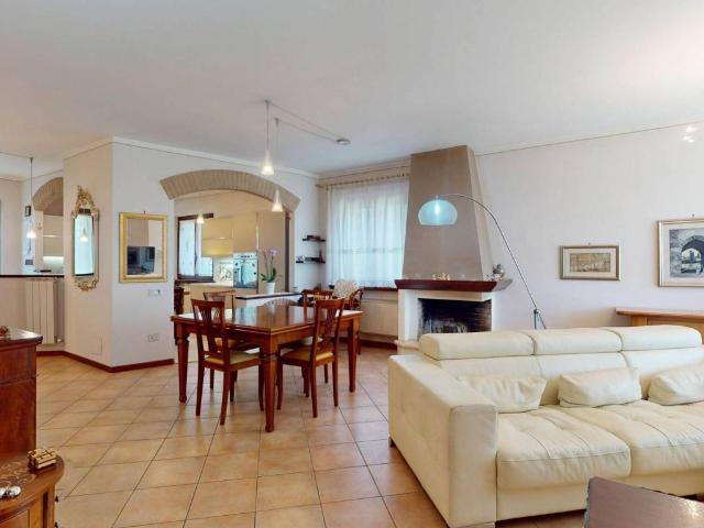 Villa Indipendente in vendita a Spello, Umbria