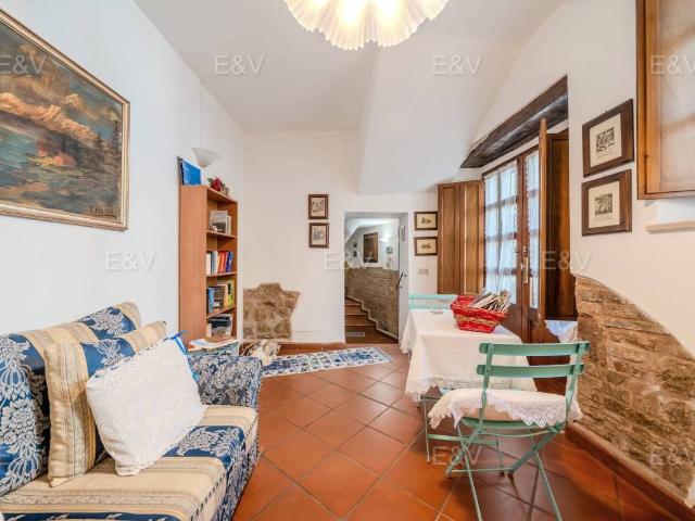 Villa Indipendente in vendita a Spello, Umbria