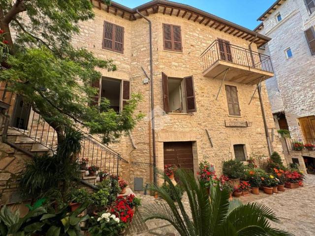 Villa Indipendente in vendita a Spello, Umbria