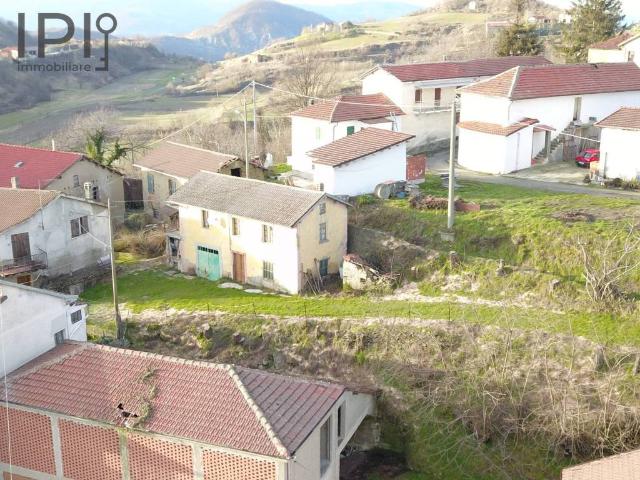 Villa Indipendente in vendita a Piemonte, Alessandria