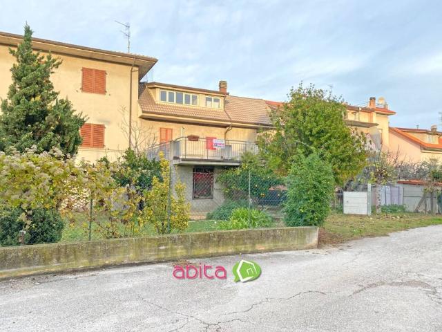 Villa Indipendente in vendita a Marche, Ascoli Piceno