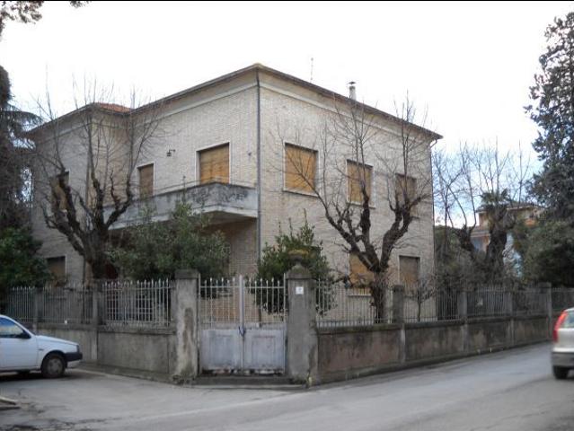 Villa Indipendente in vendita a Marche, Ascoli Piceno