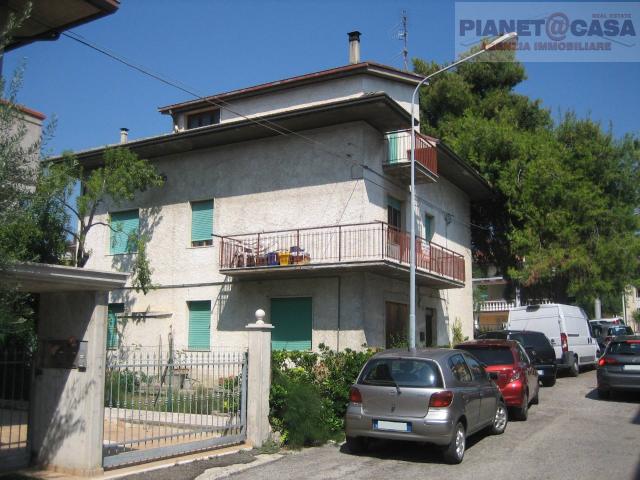 Villa Indipendente in vendita a Marche, Ascoli Piceno