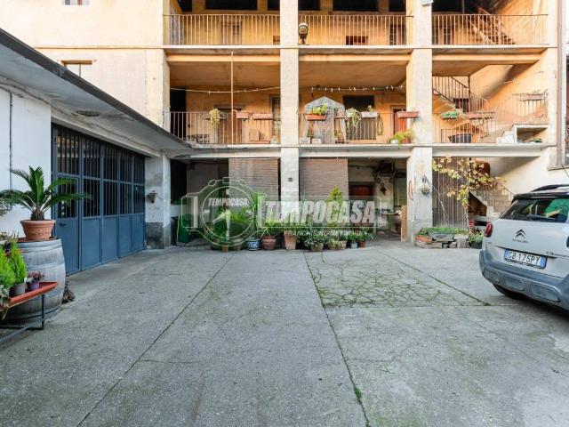 Villa Indipendente in vendita a Spirano, Lombardia