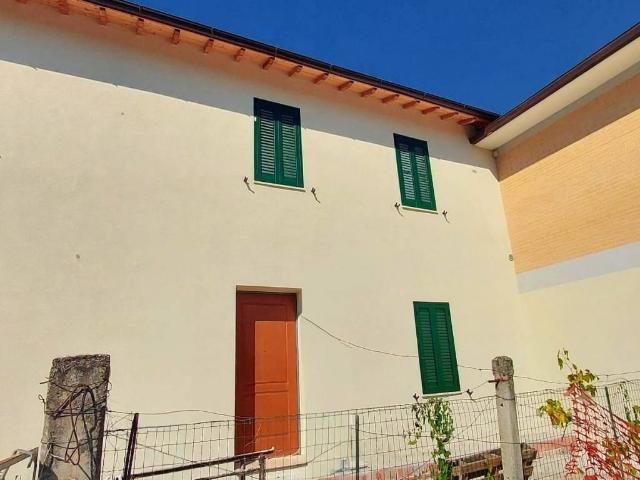 Villa Indipendente in vendita a Spoleto, Umbria