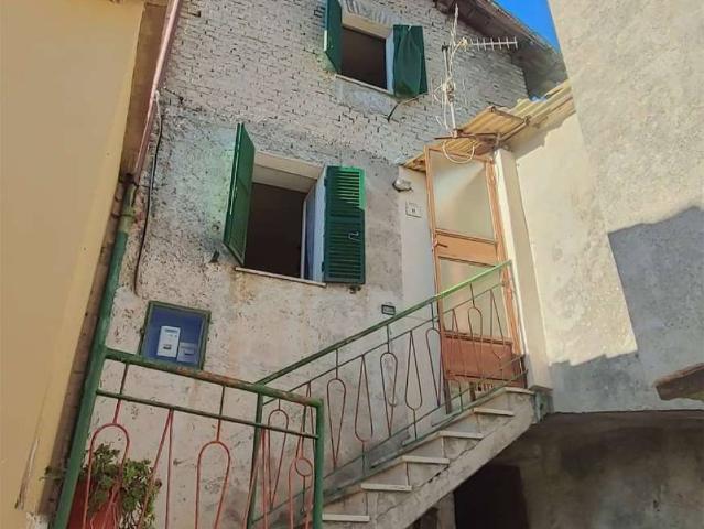 Villa Indipendente in vendita a Spoleto, Umbria