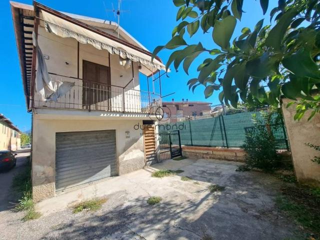Villa Indipendente in vendita a San Venanzo, Spoleto