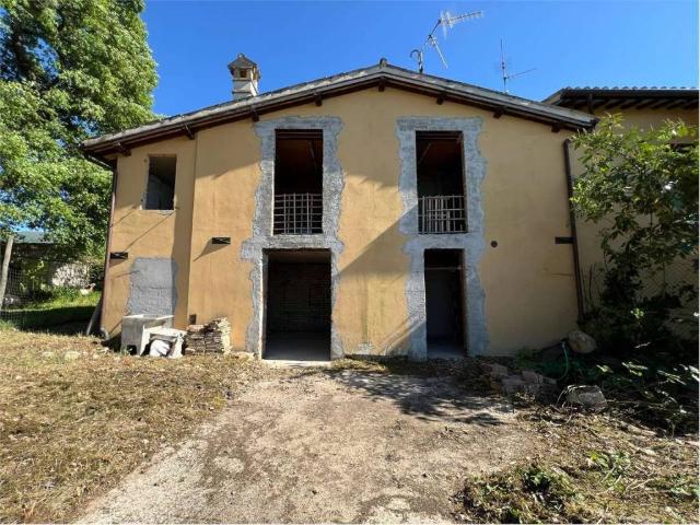 Villa Indipendente in vendita a Poreta, Spoleto