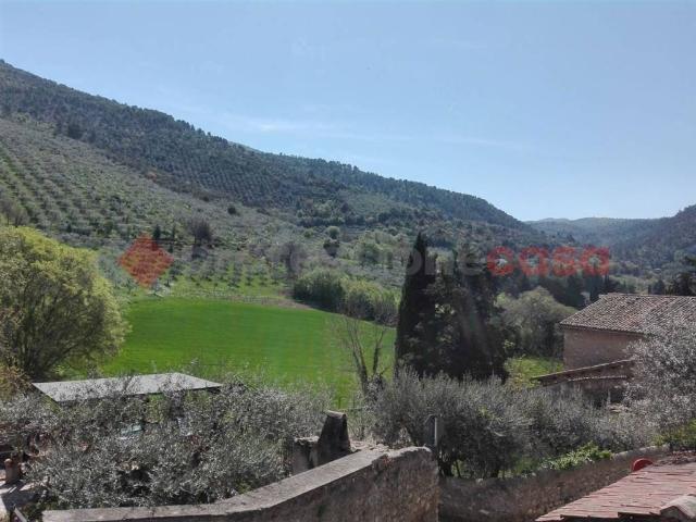 Villa Indipendente in vendita a Spoleto, Umbria