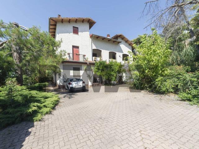 Villa Indipendente in vendita a Spoltore, Abruzzo