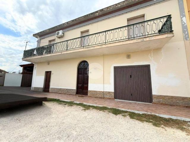 Villa Indipendente in vendita a Valle Carbone, Spoltore