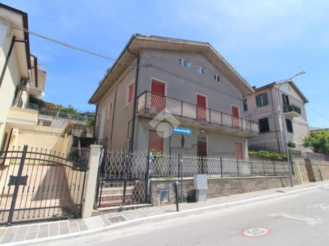 Villa Indipendente in vendita a Spoltore, Abruzzo