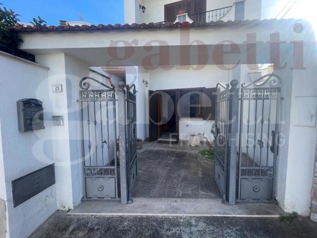 Villa Indipendente in vendita a Puglia, Lecce