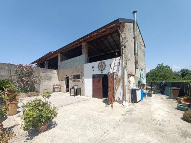 Villa Indipendente in vendita a Stagno Lombardo, Lombardia