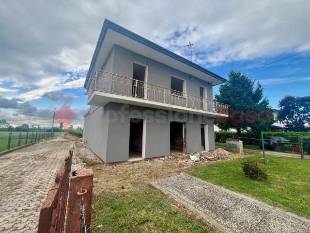 Villa Indipendente in vendita a Stanghella, Veneto