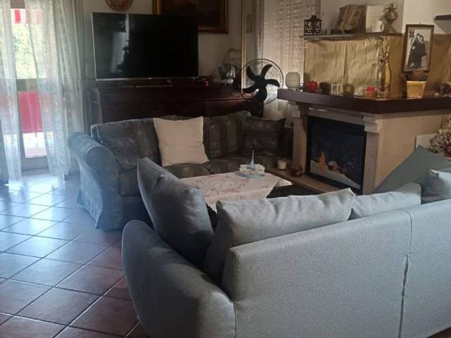 Villa Indipendente in vendita a Statte, Taranto