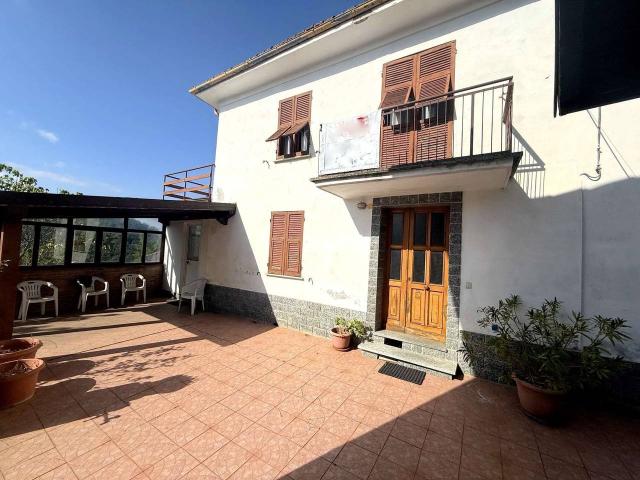 Villa Indipendente in vendita a Piemonte, Alessandria