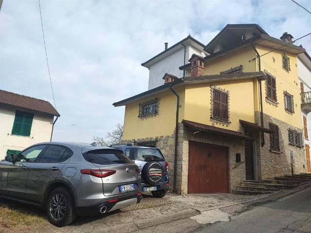 Villa Indipendente in vendita a Piemonte, Alessandria