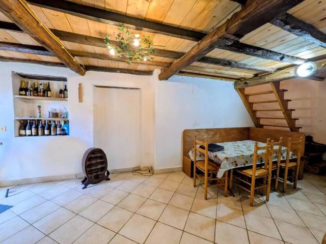 Villa Indipendente in vendita a Stazzema, Toscana