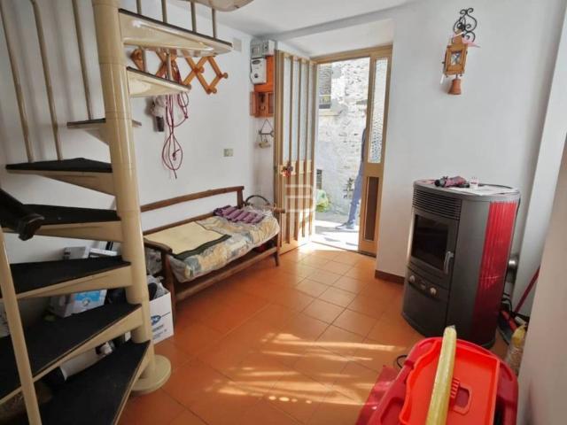 Villa Indipendente in vendita a Stazzema, Toscana