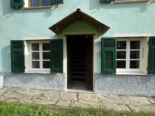Villa Indipendente in vendita a Stella, Liguria