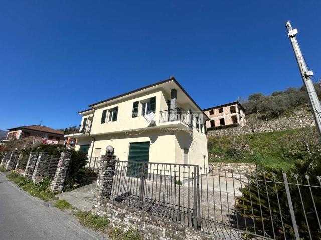 Villa Indipendente in vendita a Stellanello, Liguria