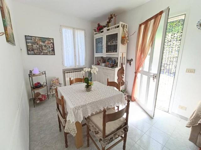 Villa Indipendente in vendita a Stellanello, Liguria