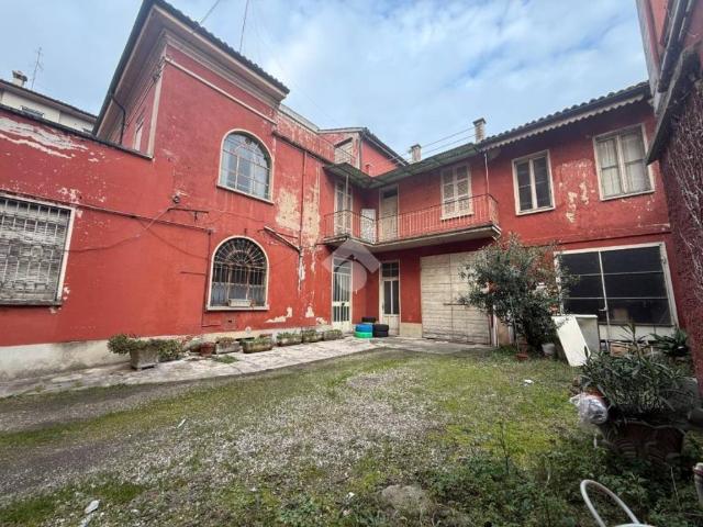 Villa Indipendente in vendita a Stradella, Lombardia
