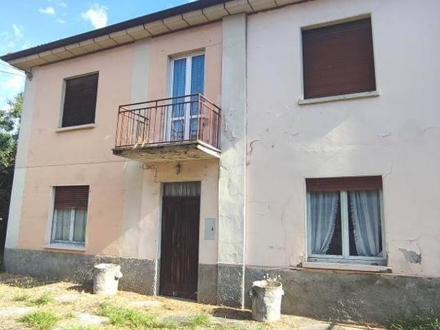 Villa Indipendente in vendita a Stradella, Lombardia