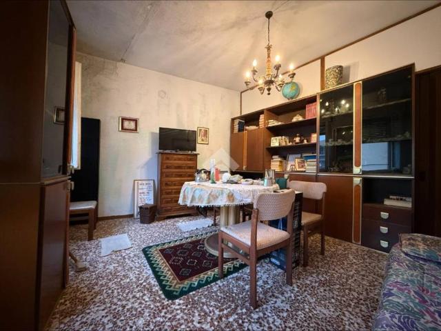 Villa Indipendente in vendita a Stradella, Lombardia