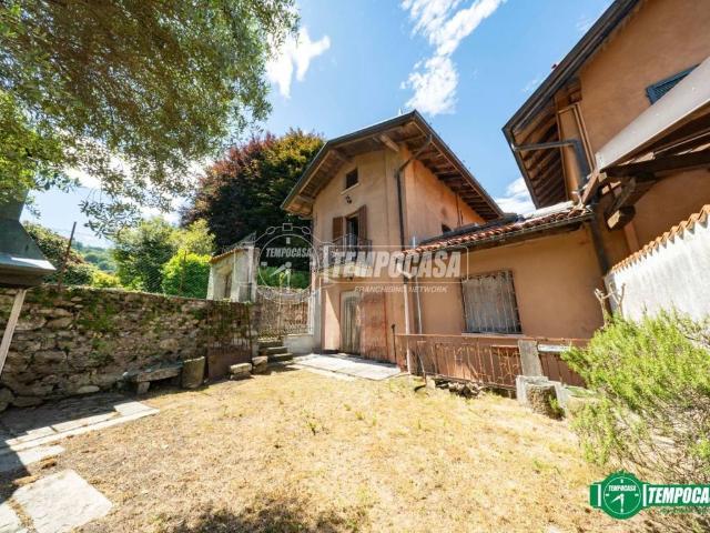 Villa Indipendente in vendita a Piemonte, Verbano-cusio-ossola