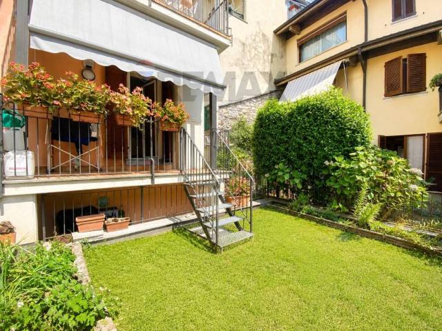 Villa Indipendente in vendita a Binda, Stresa
