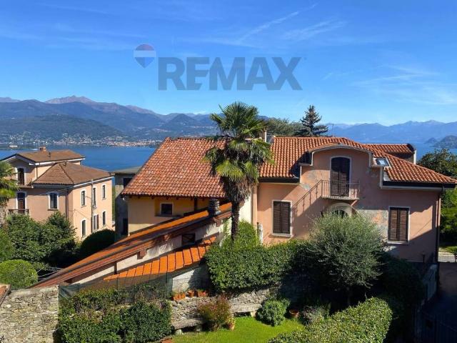 Villa Indipendente in vendita a Binda, Stresa