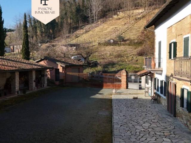 Villa Indipendente in vendita a Piemonte, Alessandria