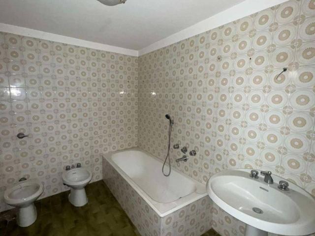 Villa Indipendente in vendita a Suardi, Lombardia