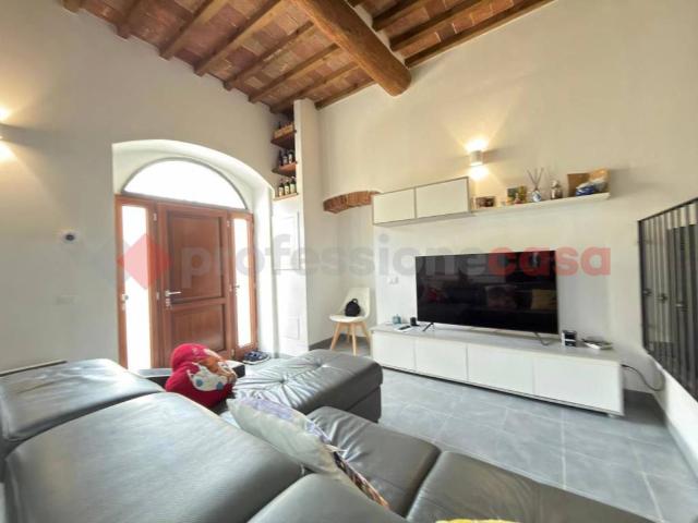 Villa Indipendente in vendita a Subbiano, Toscana