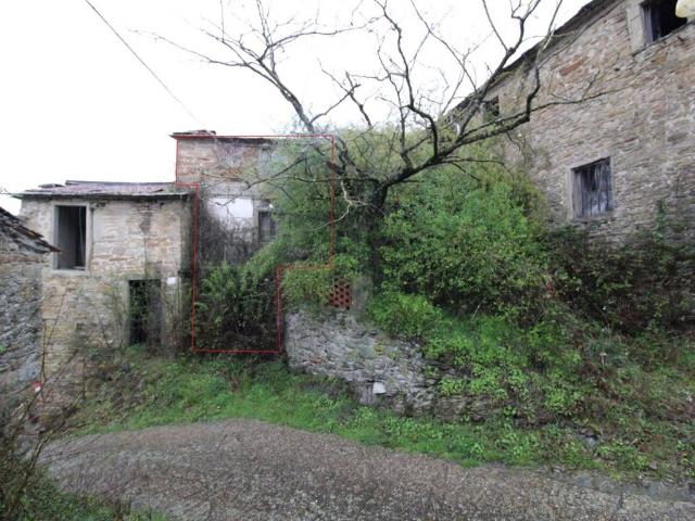 Villa Indipendente in vendita a Savorgnano, Subbiano