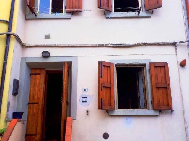 Villa Indipendente in vendita a Subbiano, Toscana