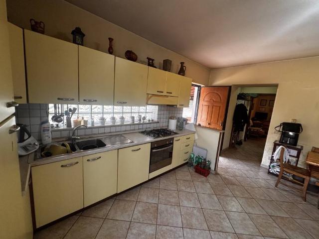 Villa Indipendente in vendita a Supino, Frosinone