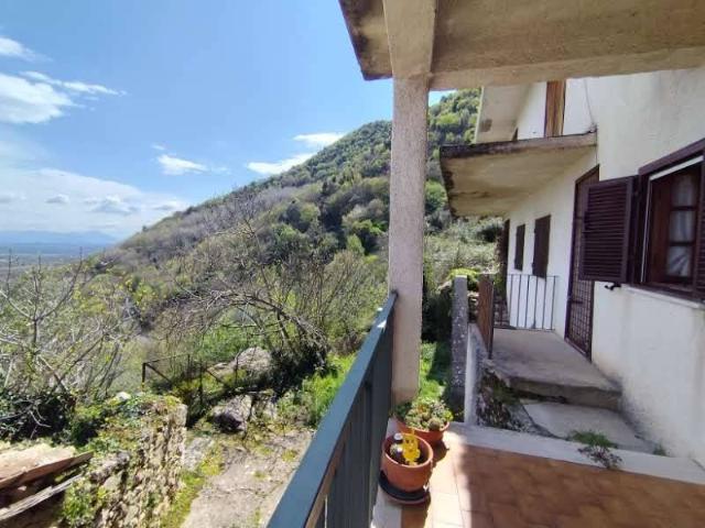 Villa Indipendente in vendita a Supino, Lazio