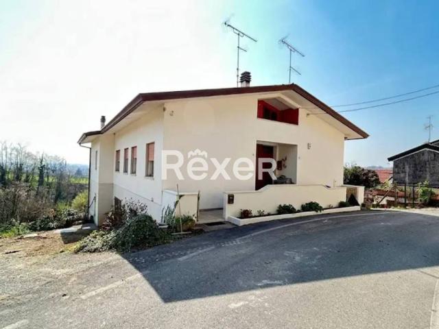 Villa Indipendente in vendita a Susegana, Veneto