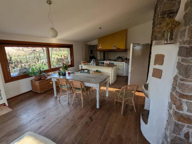 Villa Indipendente in vendita a Susegana, Veneto