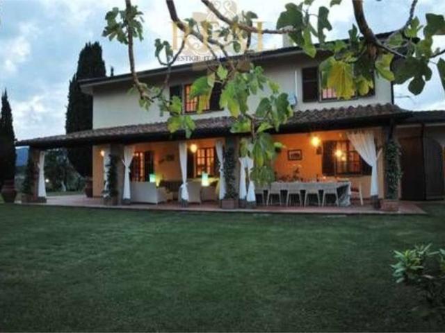 Villa Indipendente in vendita a Belvedere, Suvereto